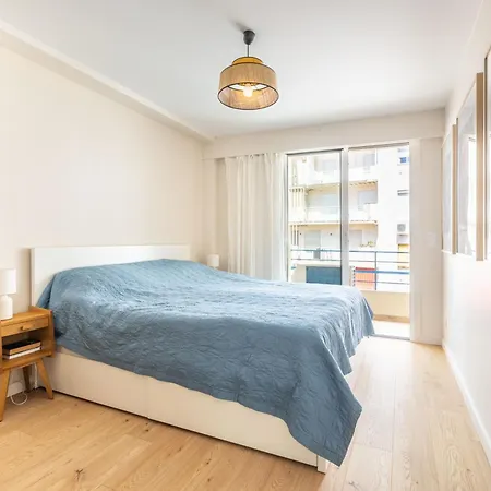 Appartement Ak Magnifique Et Spacieux 3 Pieces, Vue