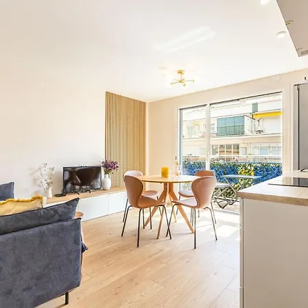 Apartmán Ak Magnifique Et Spacieux 3 Pieces, Vue *