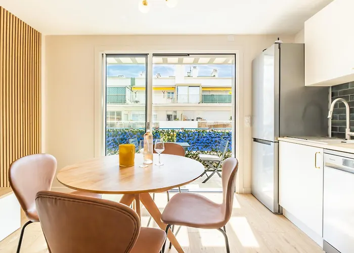 Ak Magnifique Et Spacieux 3 Pieces, Vue Apartamento *